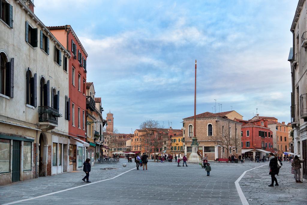 Mioni * Venice